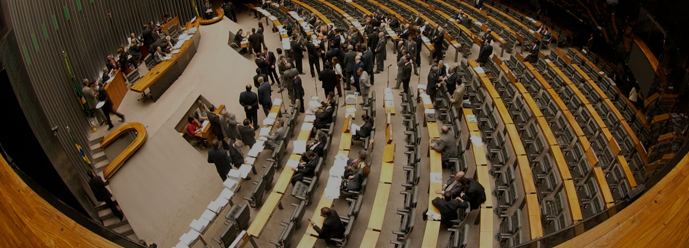 Câmara aprova projeto que deve regulamentar a terceirização