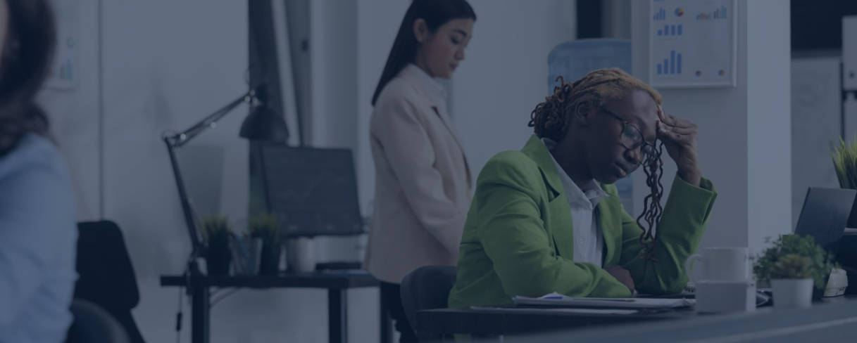 Gestão de riscos psicossociais: como identificar e mitigar riscos emocionais e psicológicos no ambiente de trabalho